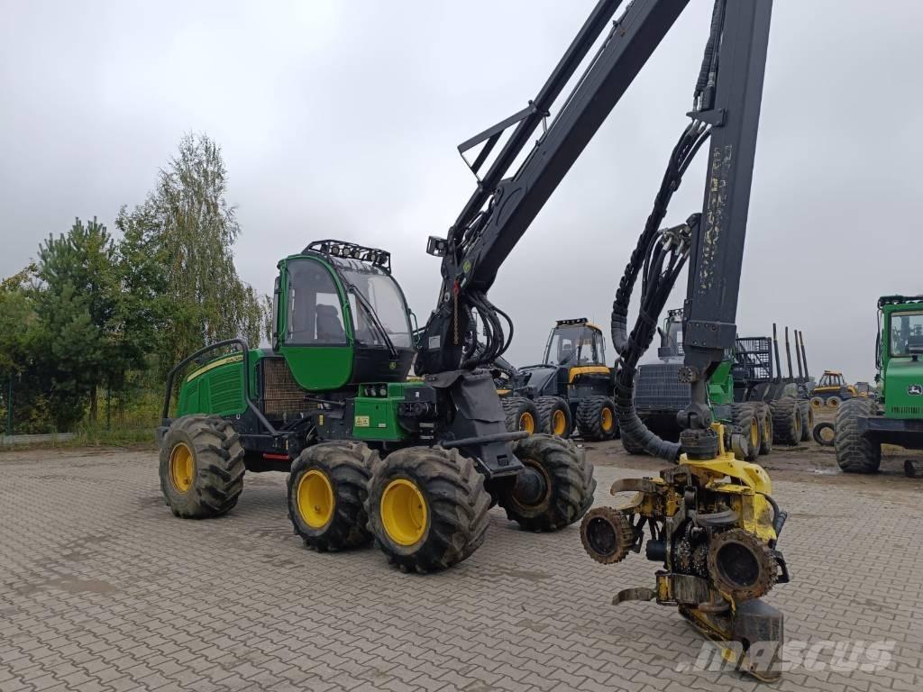 John Deere 1070 E Skovningsmaskiner