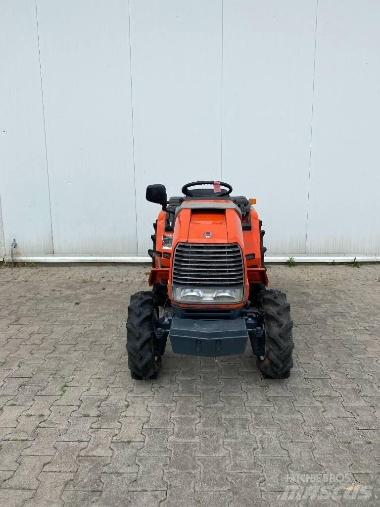 Kubota Aste A17 Kompakte traktorer