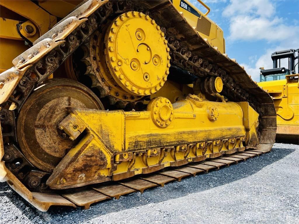 CAT D 6 N XL Bulldozer på larvebånd