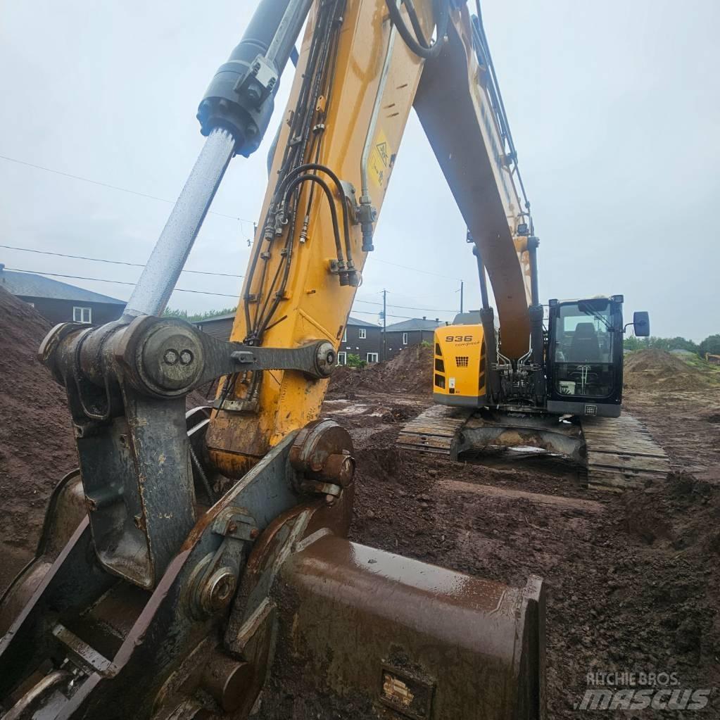 Liebherr R936 Gravemaskiner på larvebånd