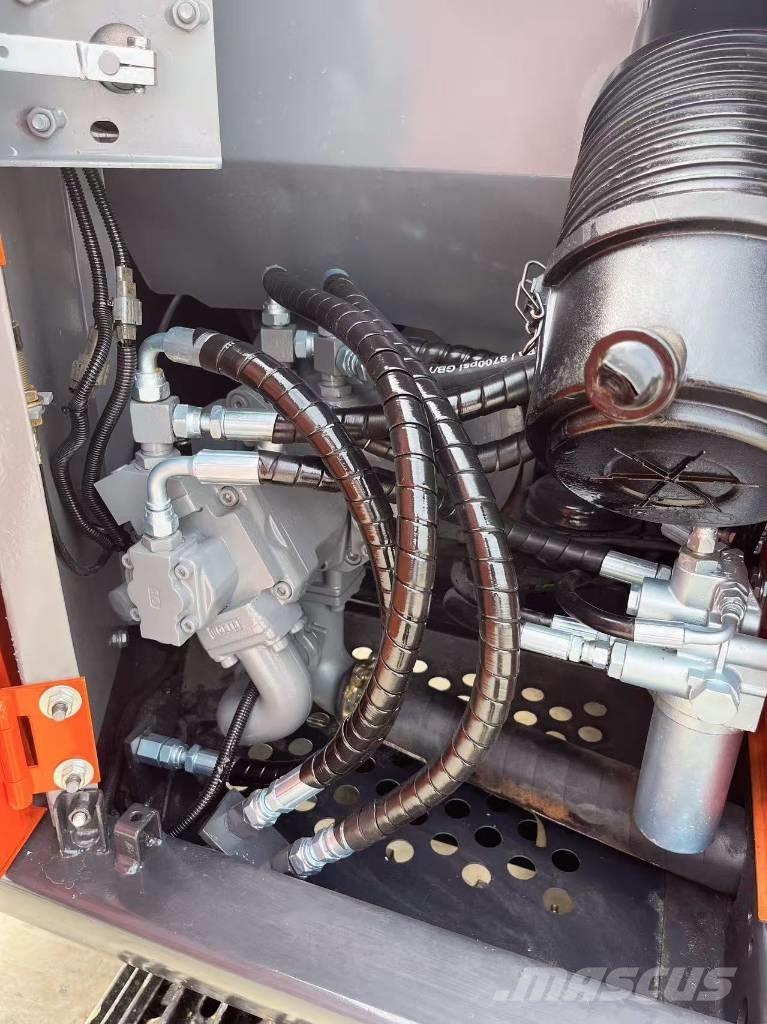 Hitachi ZX 70 Midi-gravemaskiner 7t - 12t