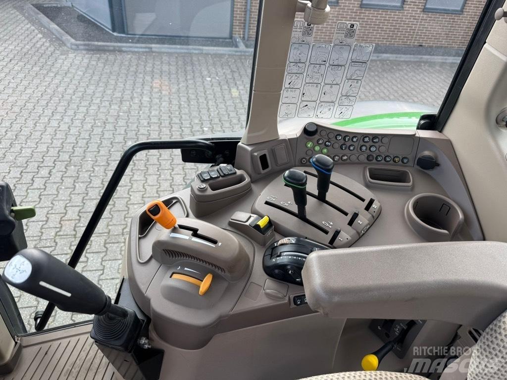 John Deere 6120 M Traktorer