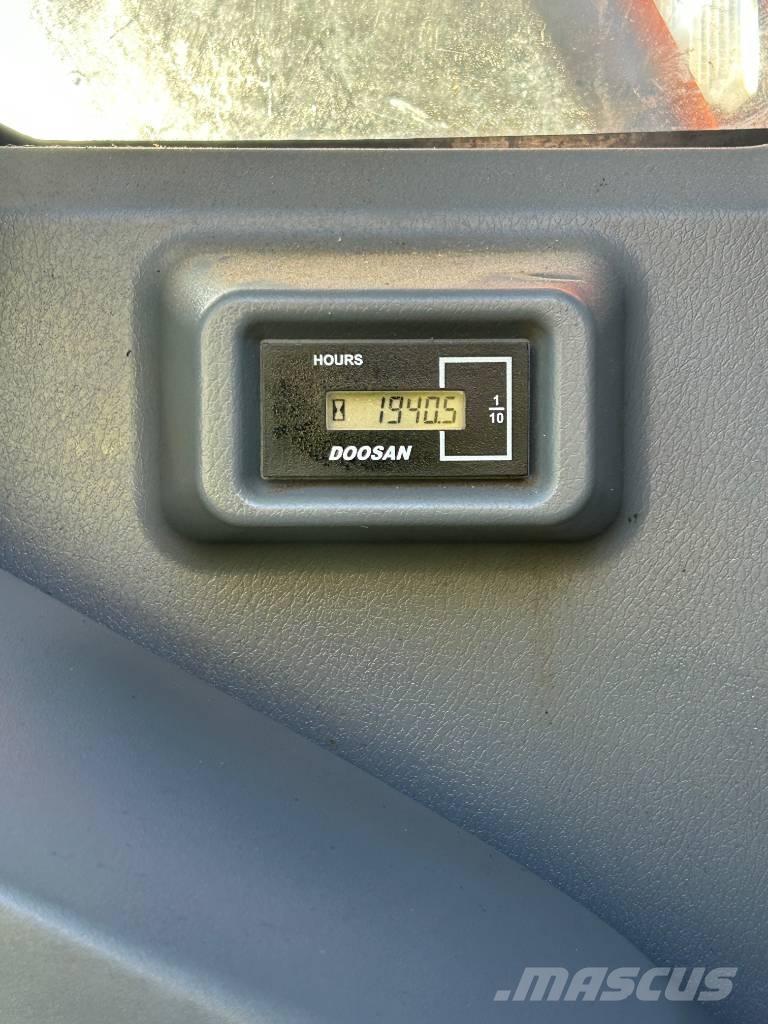 Doosan DX235LCR-7 Gravemaskiner på larvebånd