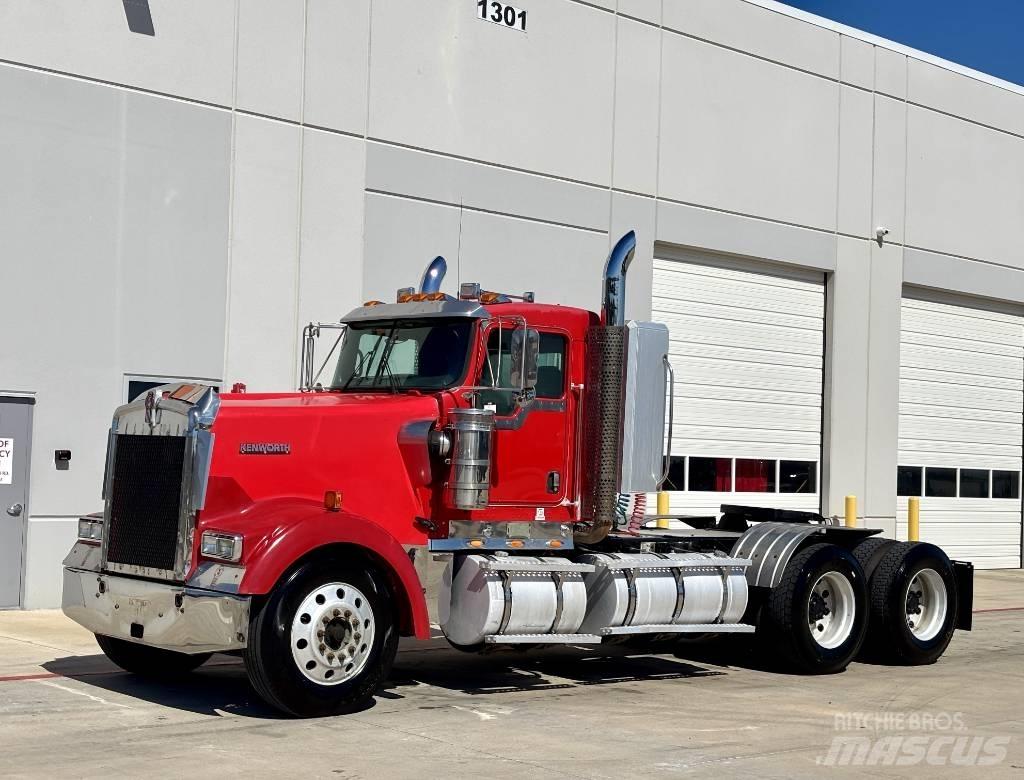 Kenworth W 900 Trækkere
