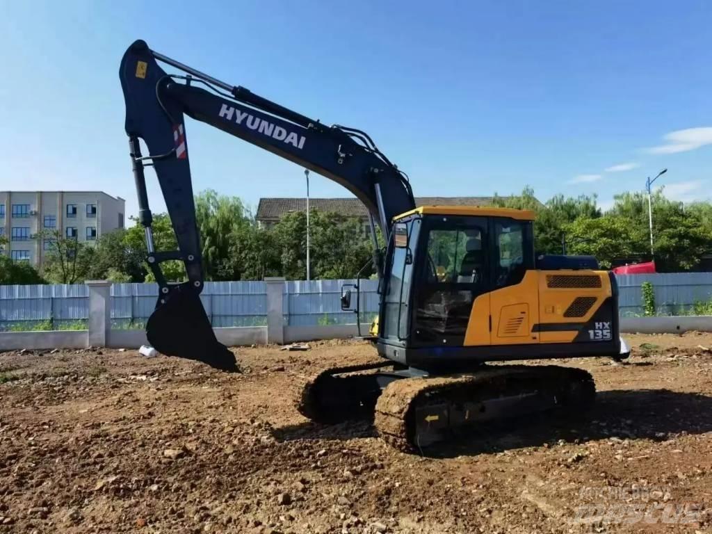Hyundai HX135 Gravemaskiner på larvebånd