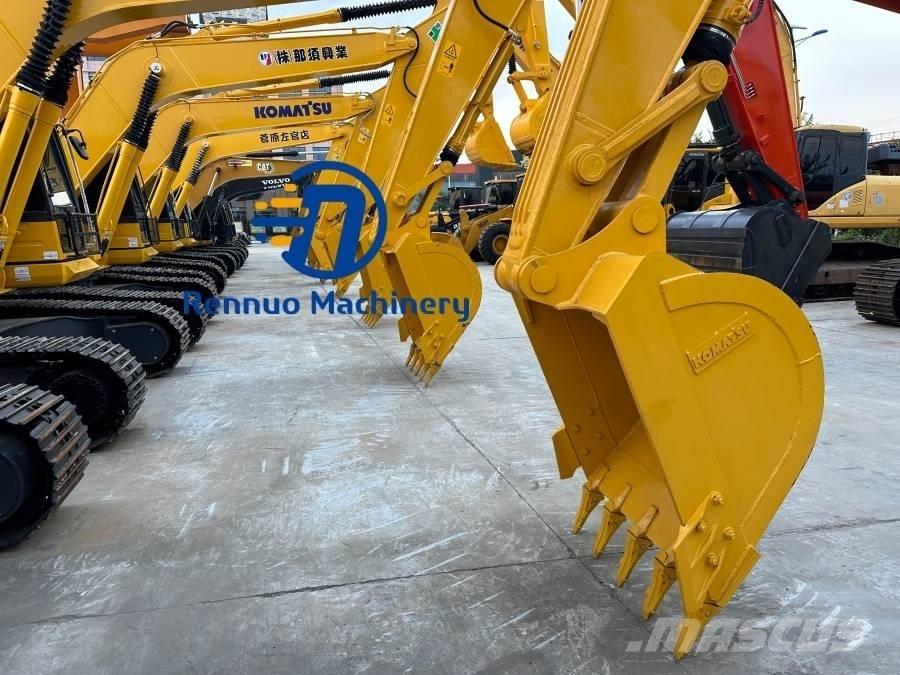 Komatsu PC 220-8 Gravemaskiner på larvebånd