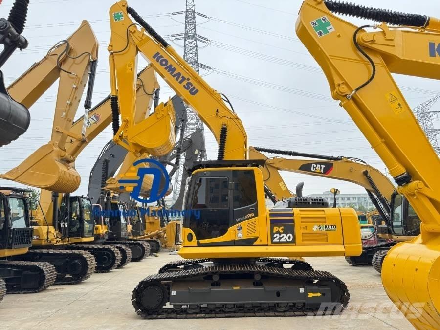 Komatsu PC 220-8 Gravemaskiner på larvebånd