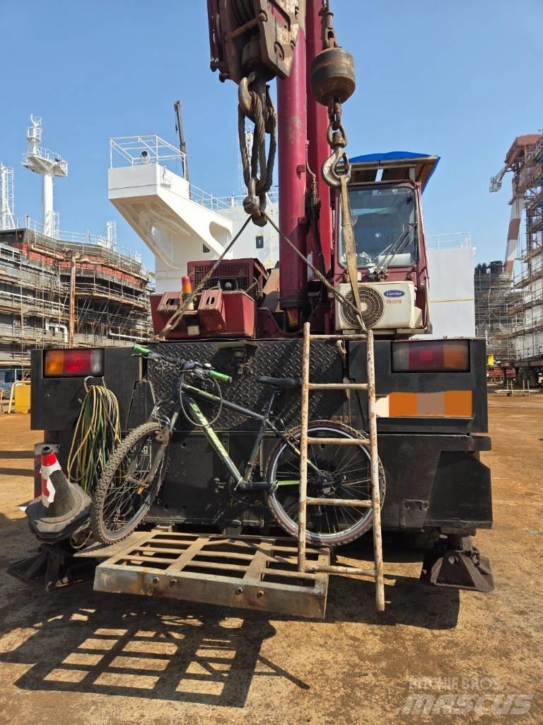 Krupp KMK 5110 Kraner til alt terræn