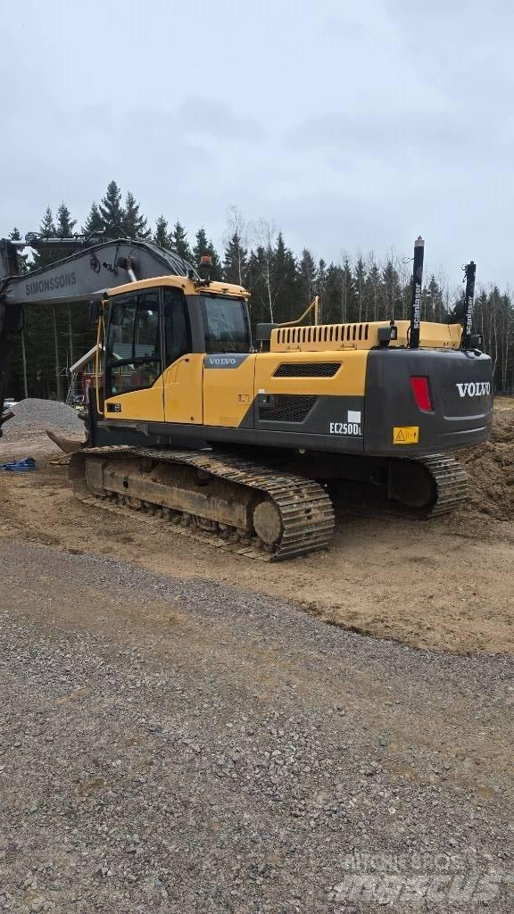 Volvo EC 250 D L Gravemaskiner på larvebånd