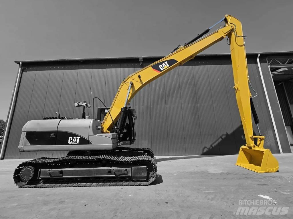 CAT 320 GC 18m Set Gravarme