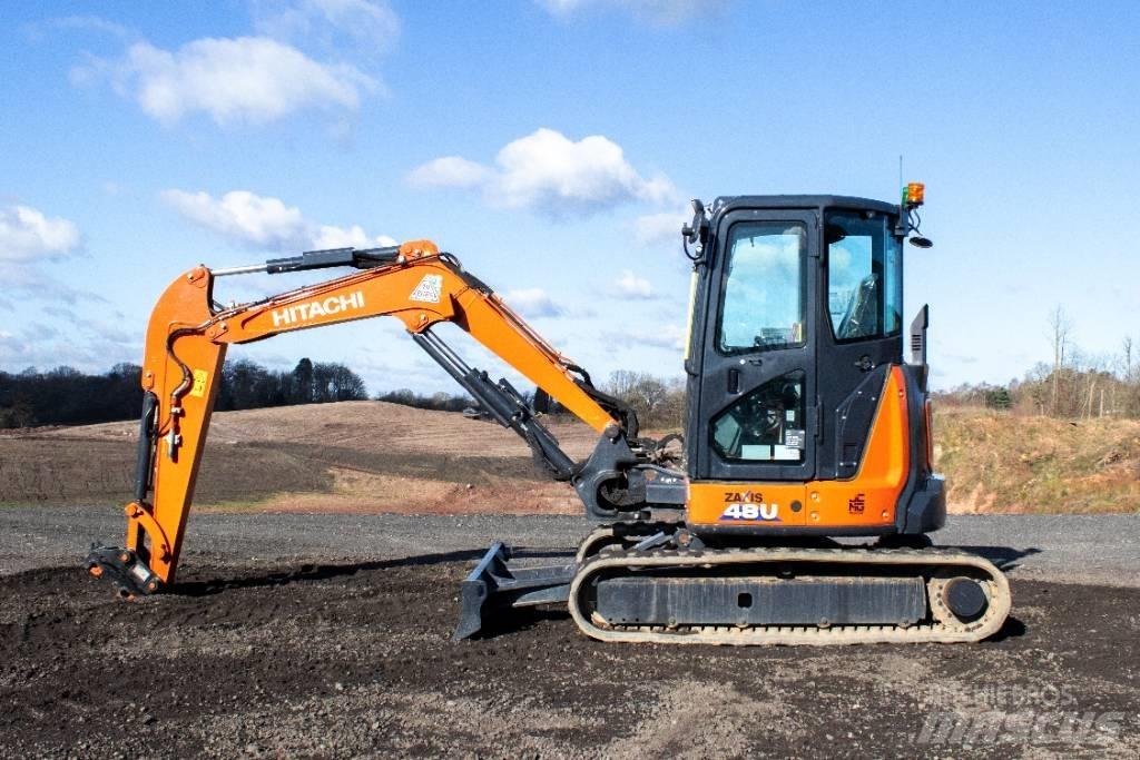 Hitachi ZX48U Minigravemaskiner