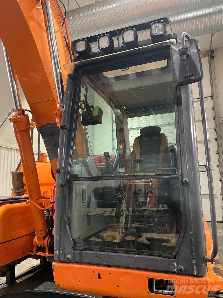 Doosan DX 160 Gravemaskiner på larvebånd