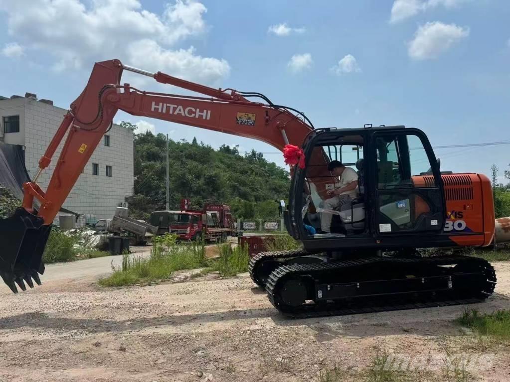 Hitachi ZX 130-6 Gravemaskiner på larvebånd