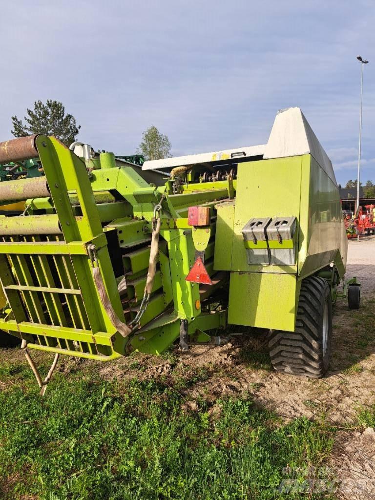 CLAAS 2100RC Pressere til firkantede baller