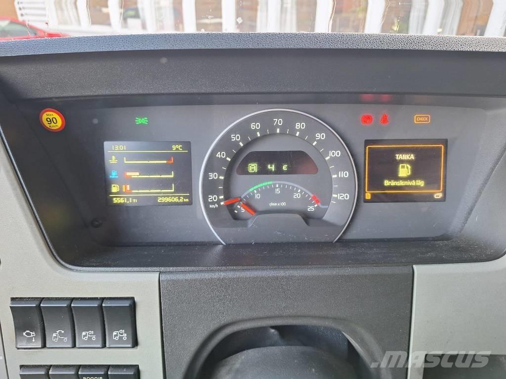 Volvo FM  6x2 Lastbil med kran