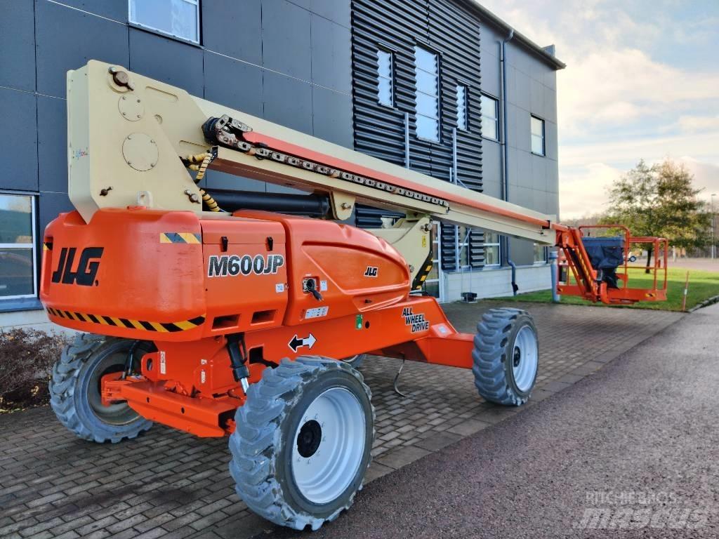 JLG M600JP Bomlift Bomlifte med knækarm