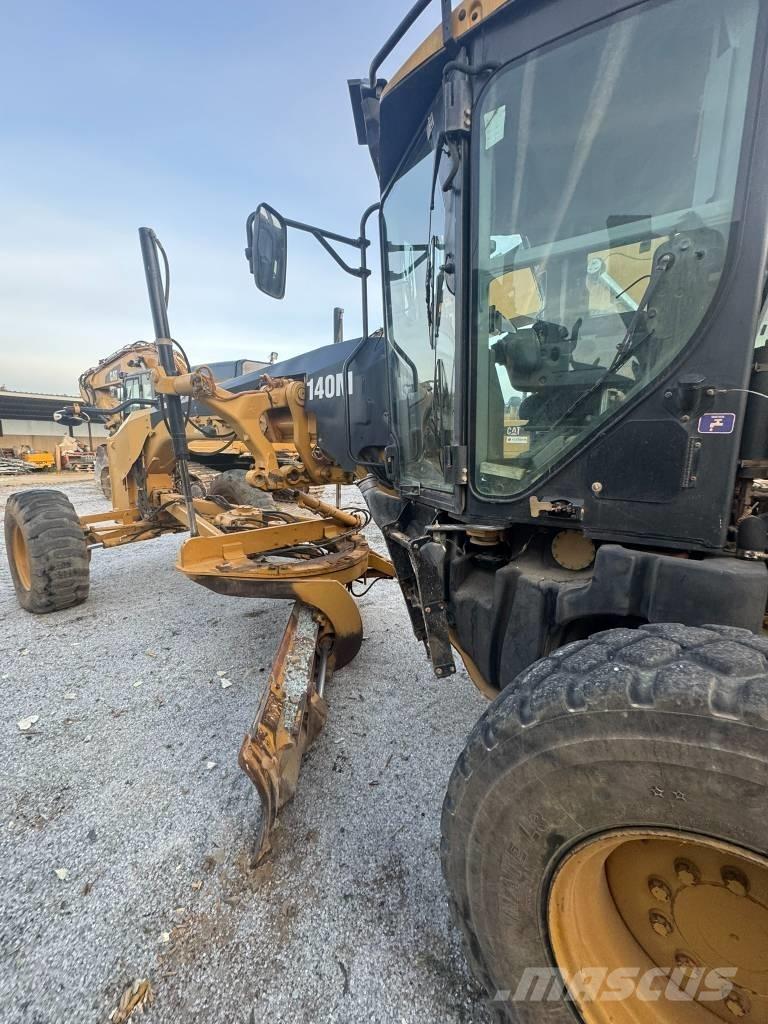 CAT 140 M Vejhøvle / Gradere