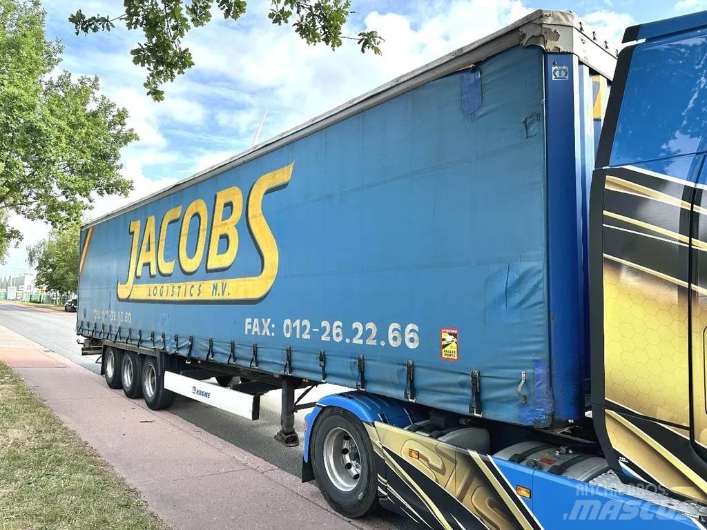 Krone SDP 27 Semi-trailer med Gardinsider