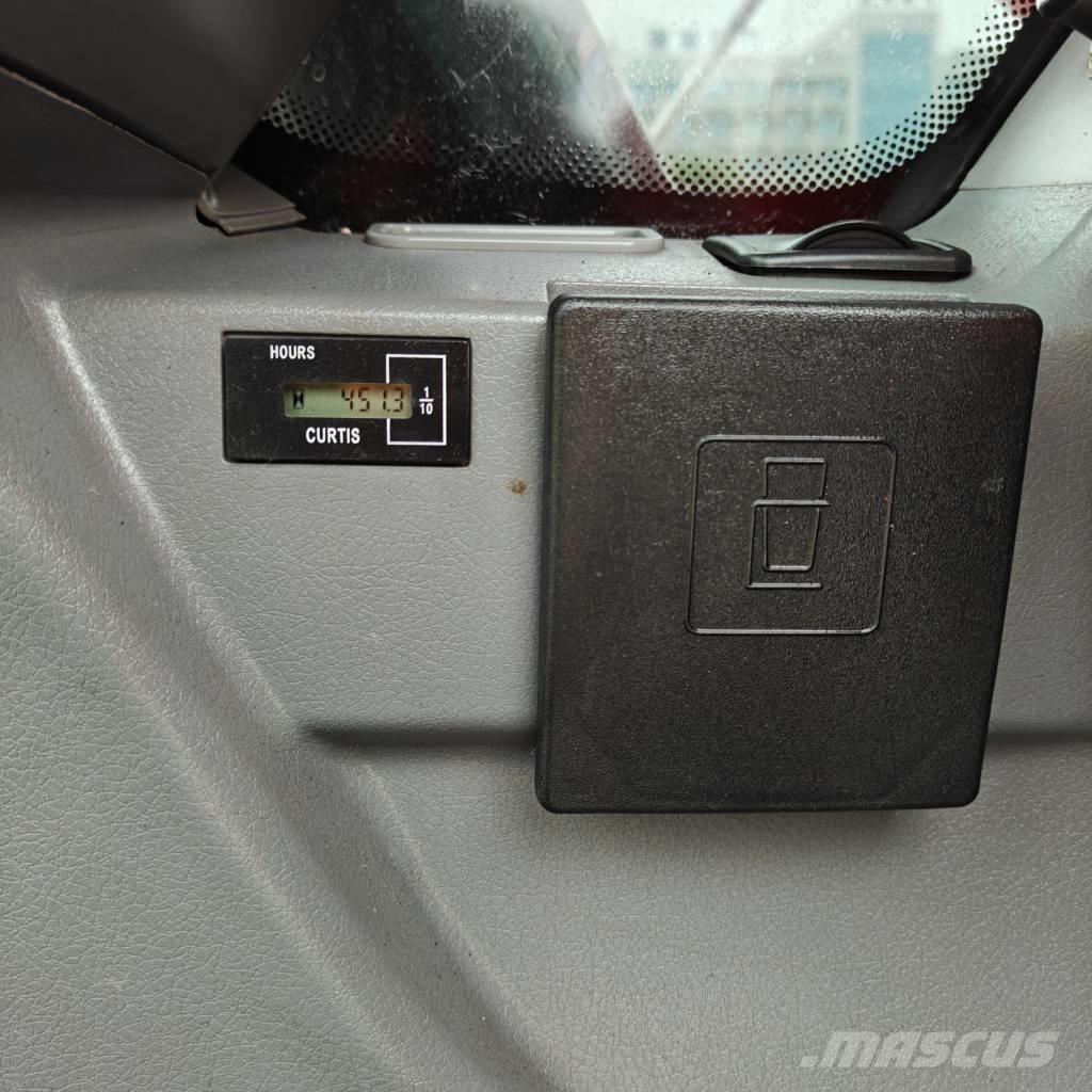 Doosan DX 225 LCA Gravemaskiner på larvebånd