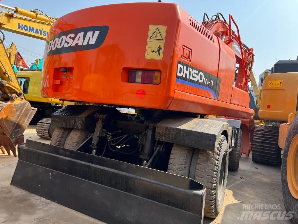 Doosan DH150W-7 Gravemaskiner på hjul