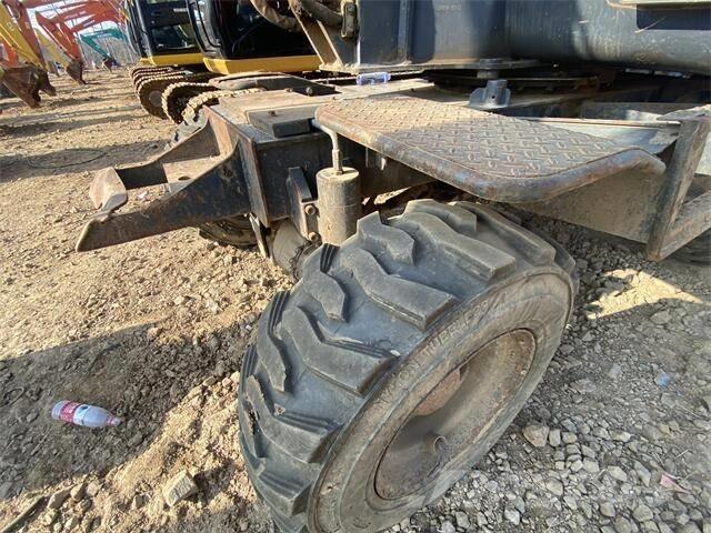 Doosan DX60W Gravemaskiner på larvebånd