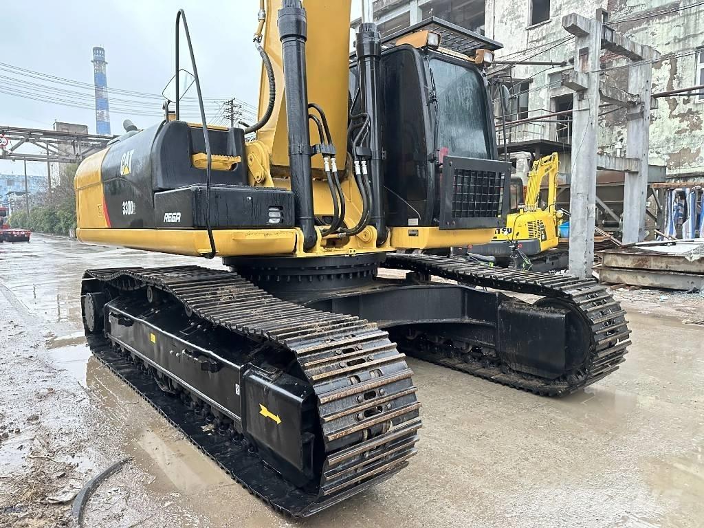CAT 330D2 Gravemaskiner på larvebånd