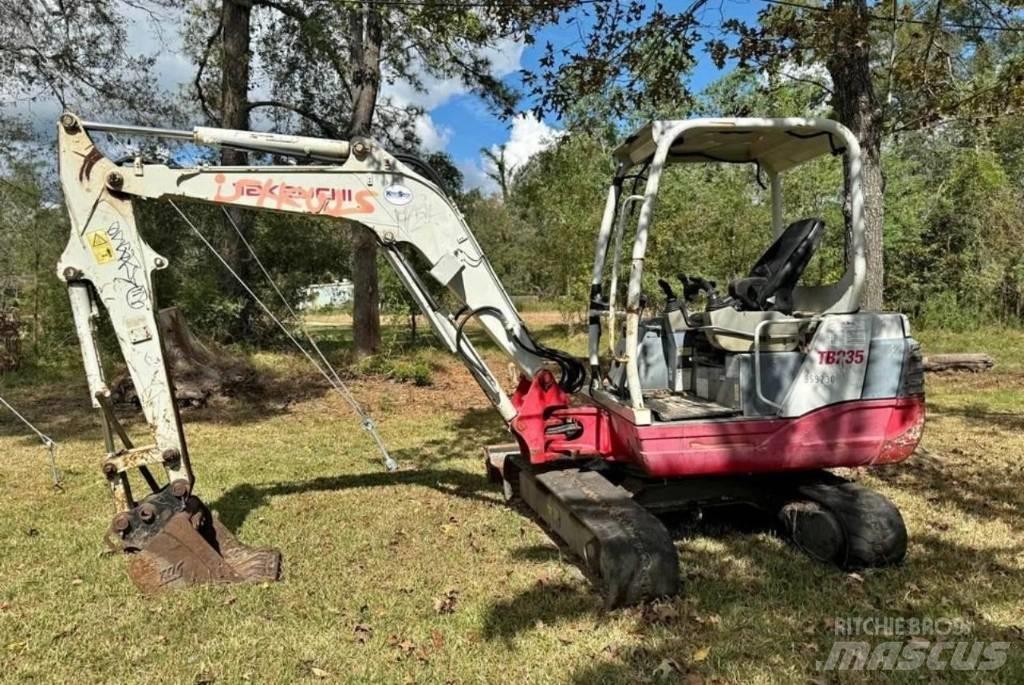 TAKEUCHI TB235 Gravemaskiner på larvebånd