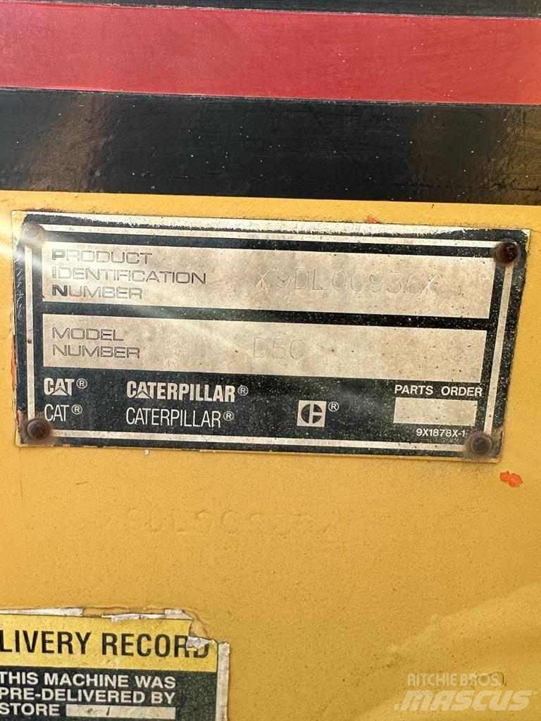 CAT D5C Bulldozer på larvebånd