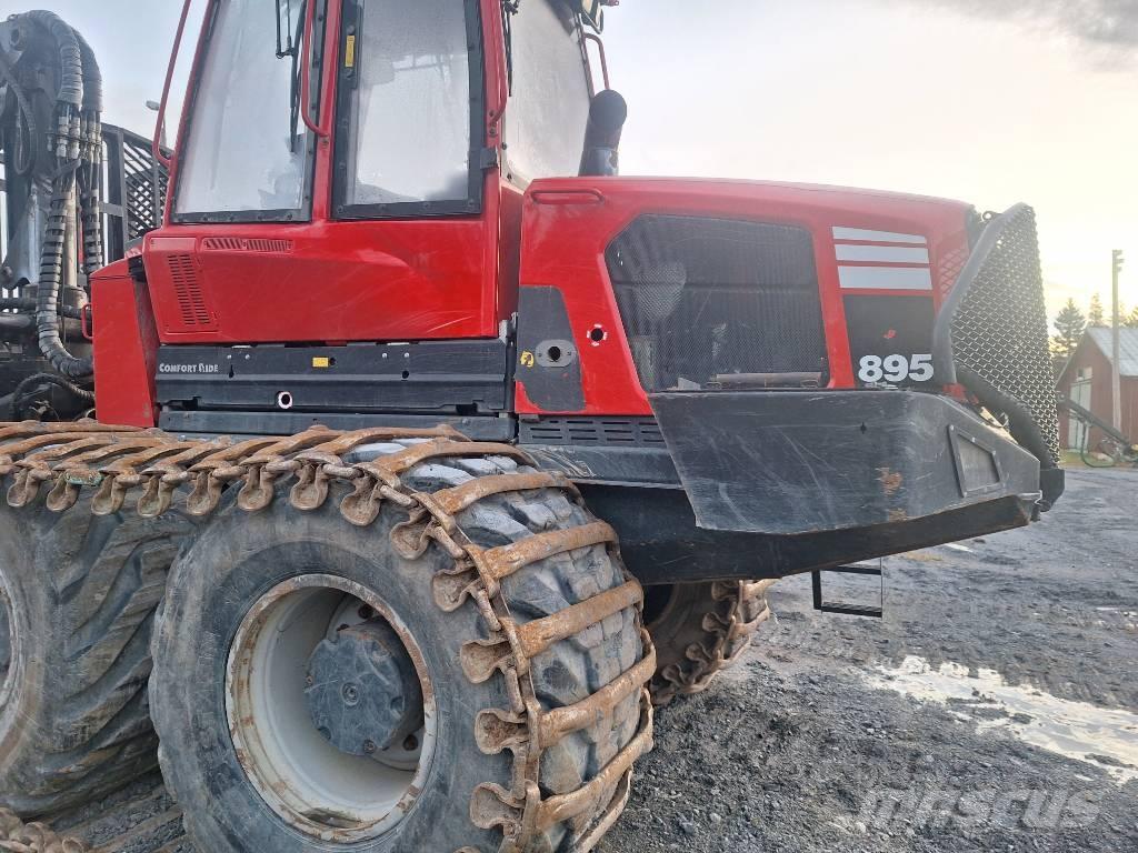 Komatsu 895 Udkørselsmaskiner