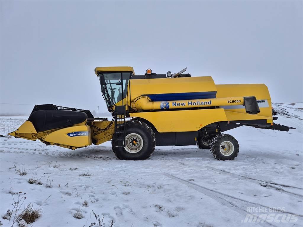 New Holland TC5050 Mejetærskere