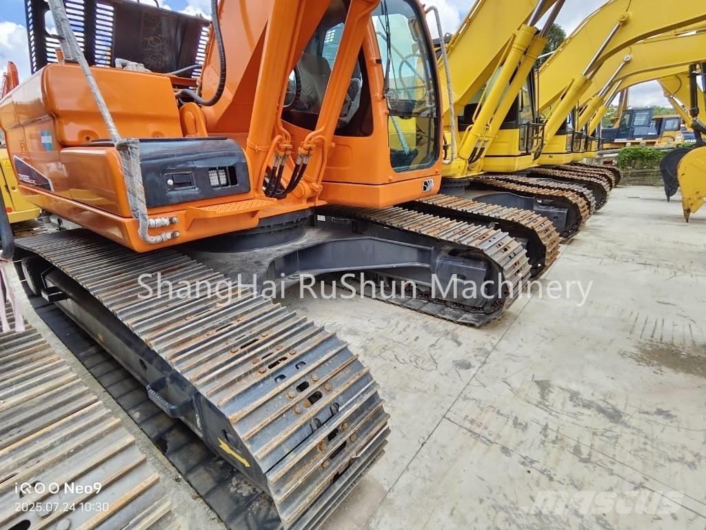 Doosan 225-7 Gravemaskiner på larvebånd
