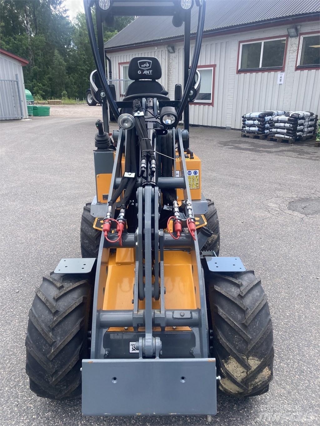 GiANT G1100 Læssere