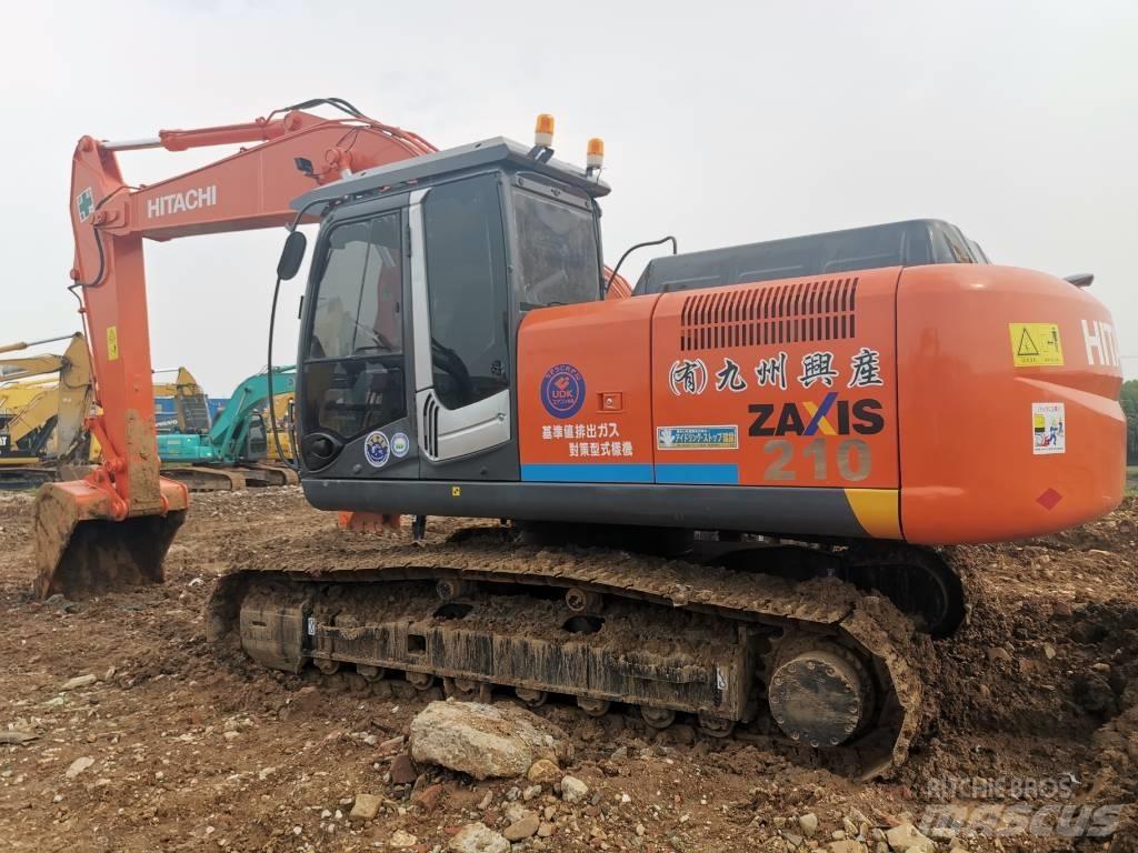 Hitachi zx210 Gravemaskiner på larvebånd