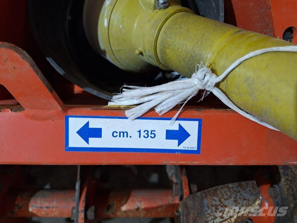 Kubota B2150 Trucks - Andet