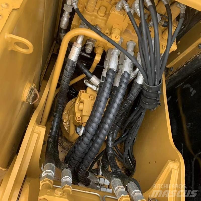 CAT 312 D Gravemaskiner på larvebånd