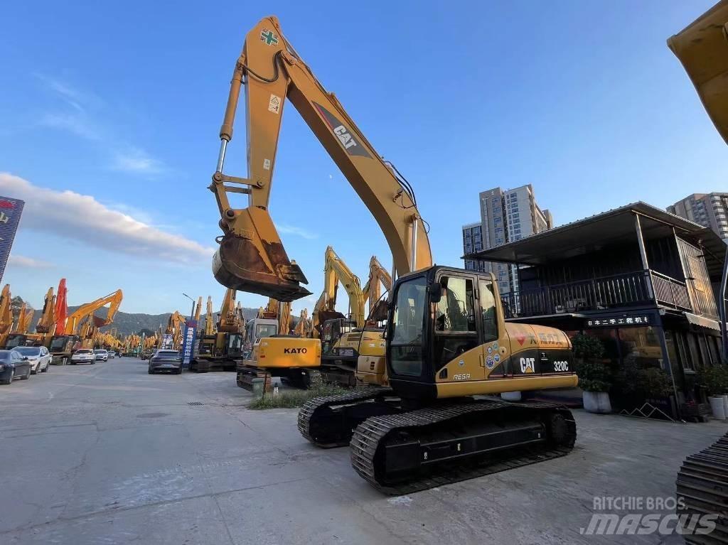 CAT 320C Midi-gravemaskiner 7t - 12t