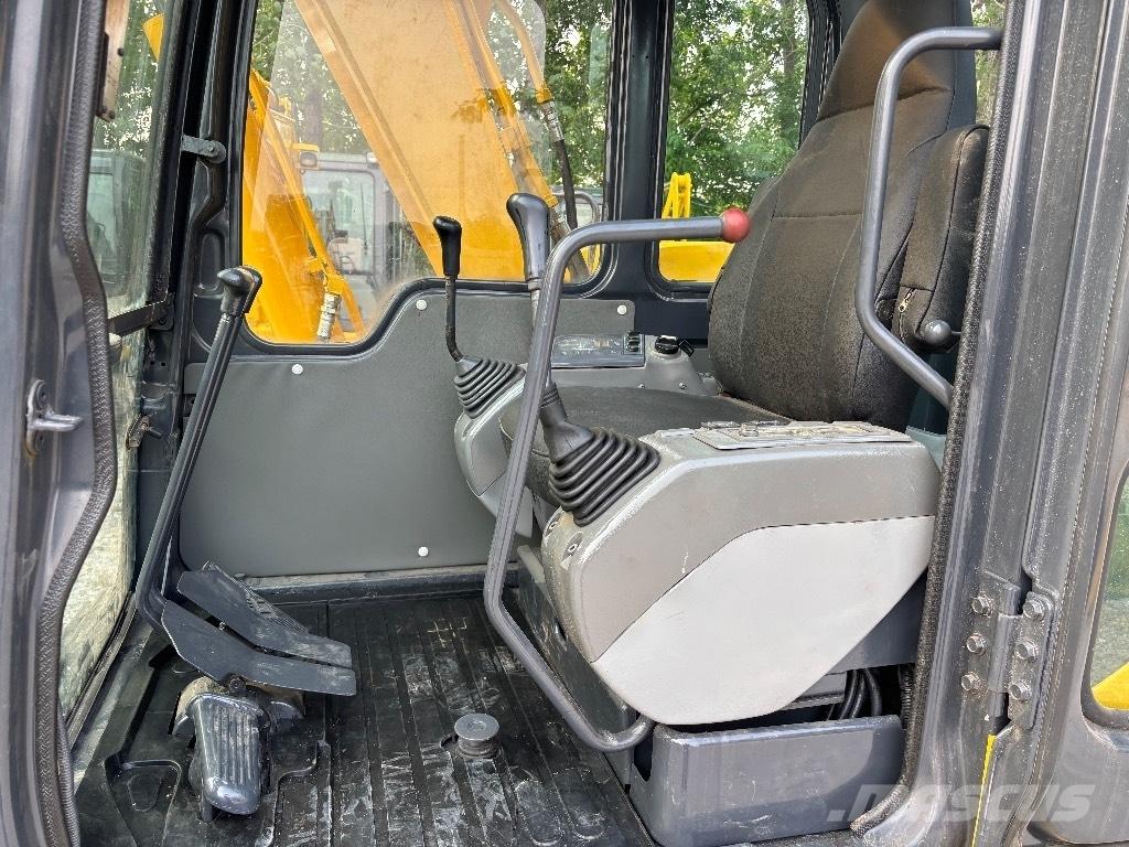 Komatsu PC 70 Minigravemaskiner