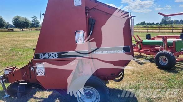 Case IH 8420 Rundballe-pressere