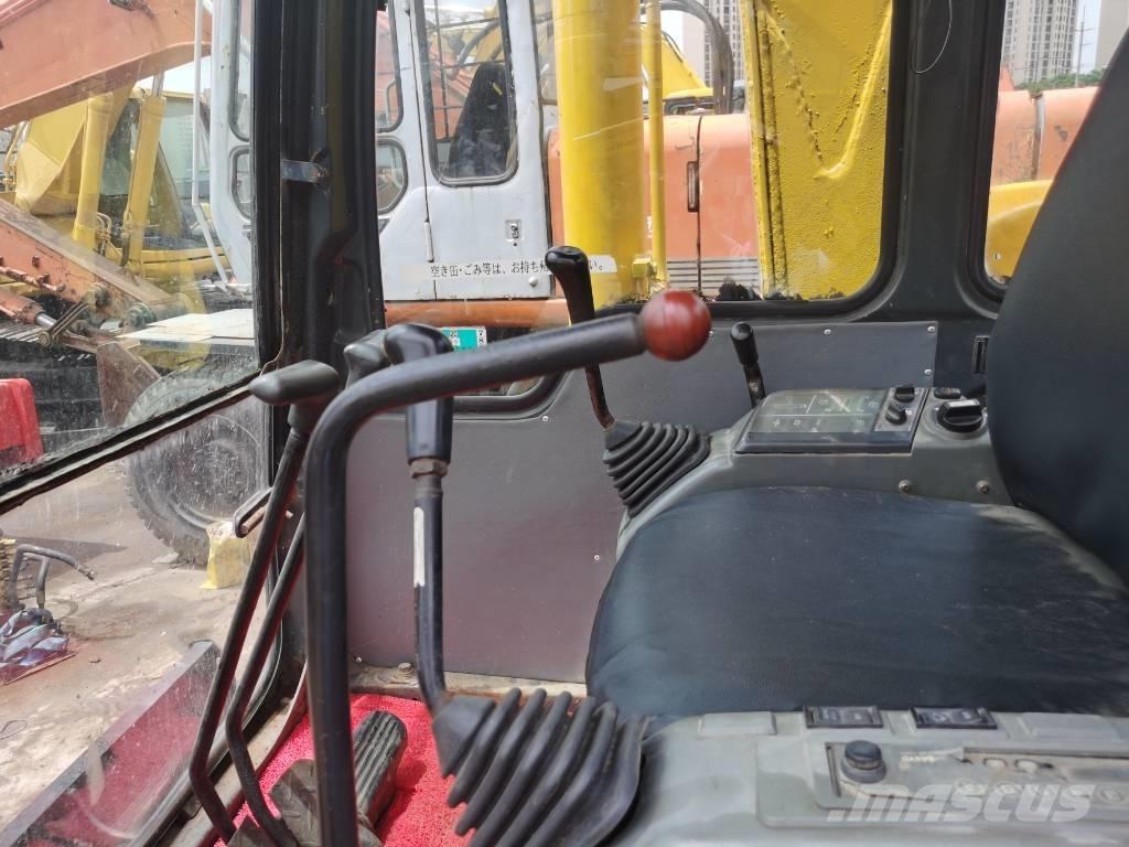 Komatsu PC60-7 Minigravemaskiner