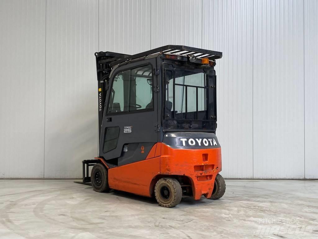 Toyota 8FBMT25 El gaffeltrucks
