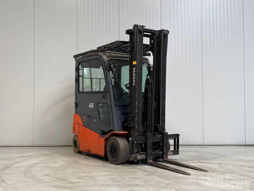 Toyota 8FBMT25 El gaffeltrucks