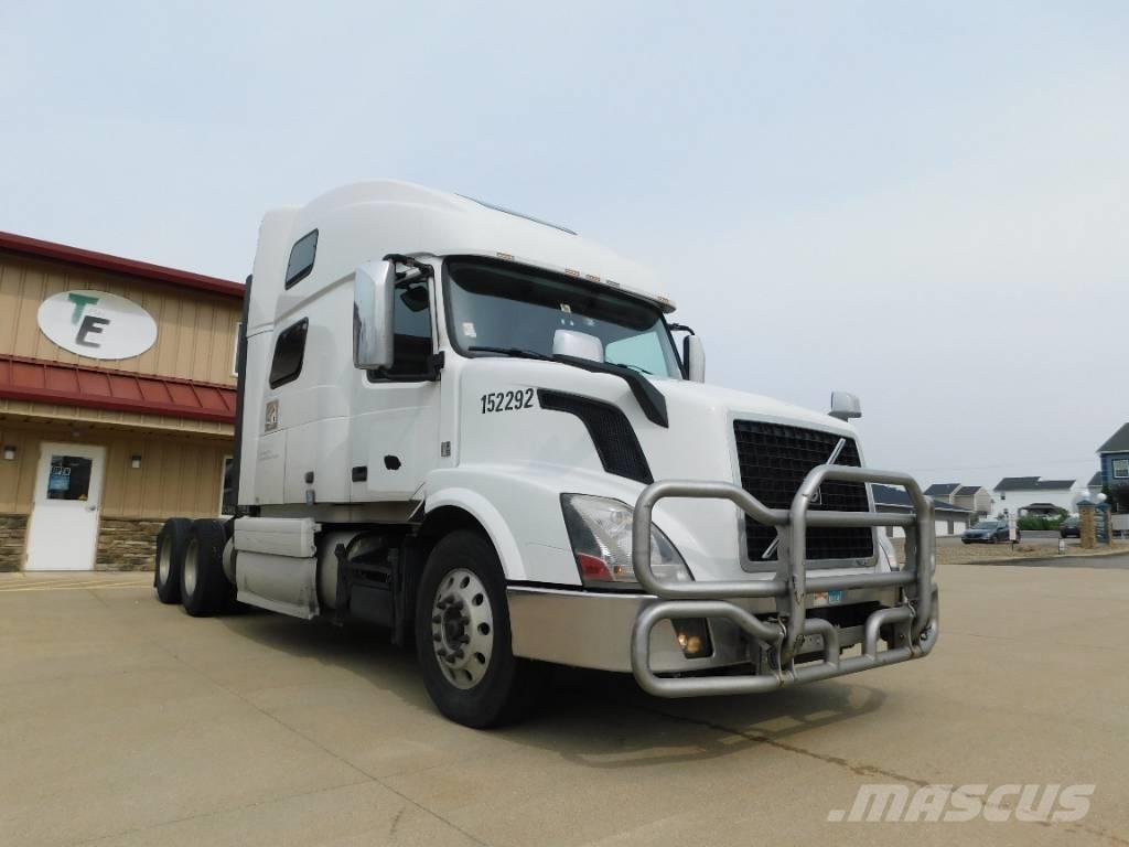 Volvo VNL Trækkere