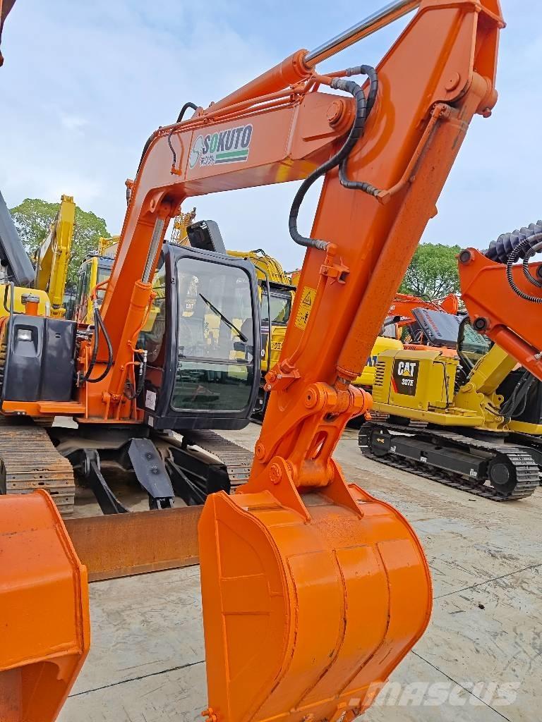 Hitachi ZX 70 Midi-gravemaskiner 7t - 12t