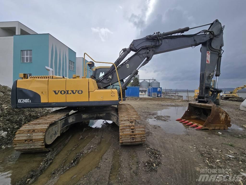Volvo EC 240 C Gravemaskiner på larvebånd