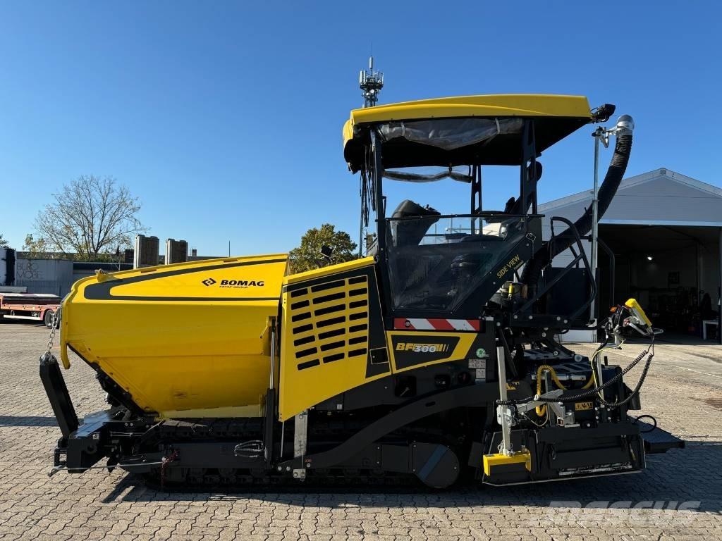 Bomag BF 300 C-2 Asfaltudlæggere