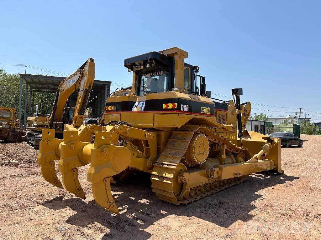 CAT D8R Bulldozer på larvebånd