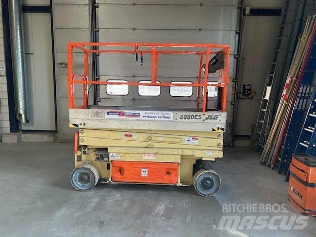 JLG 2030 ES Saxlifte