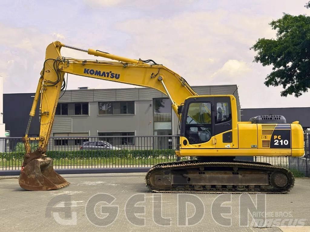 Komatsu PC210 LC-8 Gravemaskiner på larvebånd