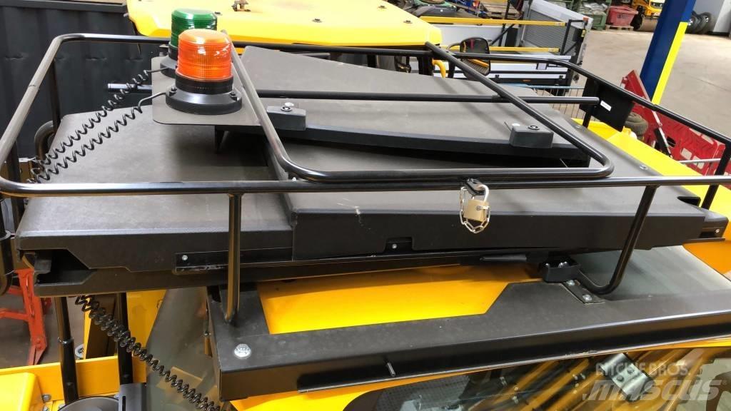 JCB 140X LC Gravemaskiner på larvebånd