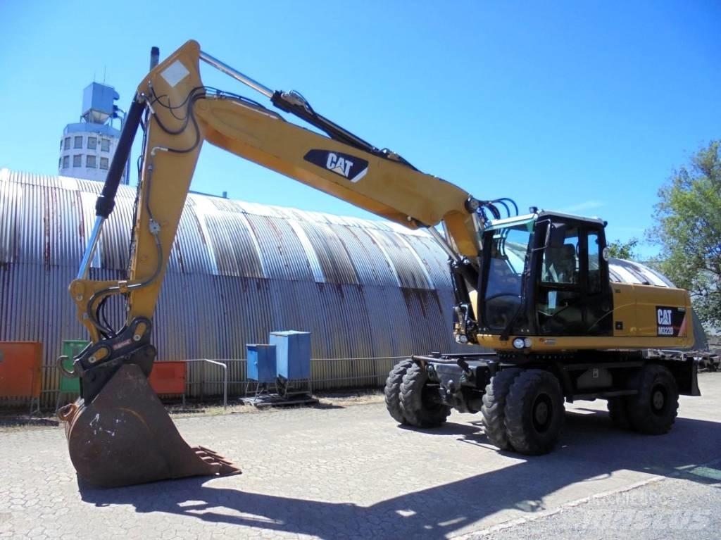 CAT M 322 D Gravemaskiner på hjul